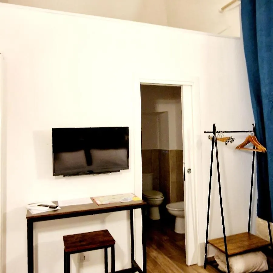 Guest house Tribunali Platamon Hotel Naples
